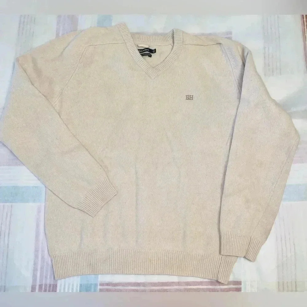 Vintage Lambswool Cream V-Neck Sweater